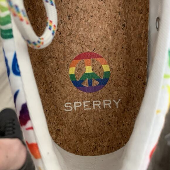 Sperry Sneakers Mens Size 12 Striper II CVO PRIDE White RAINBOW STS24309 LGBTQ - Picture 5 of 11